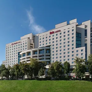 Отель Ibis Beresteiska, Киев